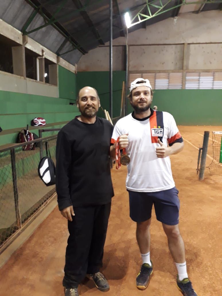 Aluno da Naufel Tennis  Bicampeo dos Jogos do SESI