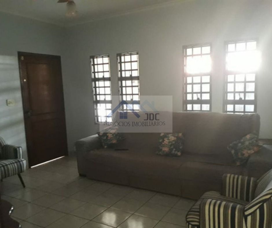 Casa - Venda - PARQUE RIBEIRÃO PRETO - Ribeirão Preto Casa - Venda - PARQUE RIBEIRÃO PRETO - Ribeirão Preto