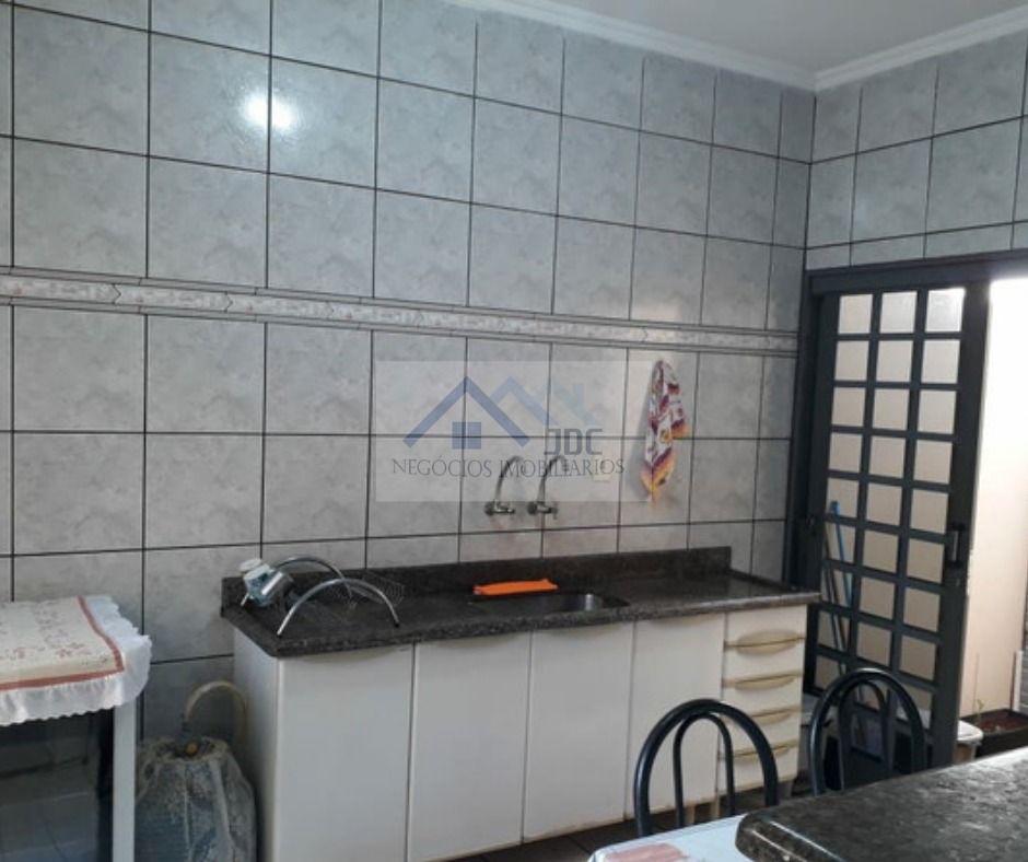 Casa - Venda - PARQUE RIBEIRÃO PRETO - Ribeirão Preto Casa - Venda - PARQUE RIBEIRÃO PRETO - Ribeirão Preto