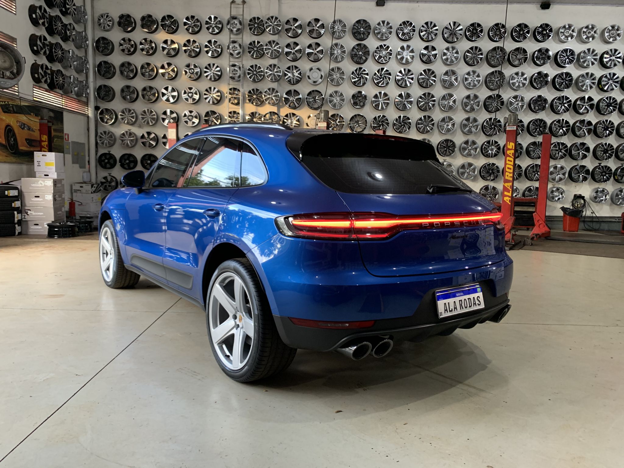 Porsche Macan 