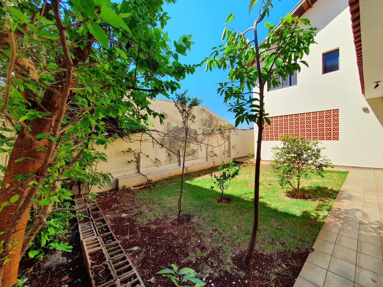 Sobrado - - Jardim Antártica - Ribeirão Preto Sobrado - - Jardim Antártica - Ribeirão Preto