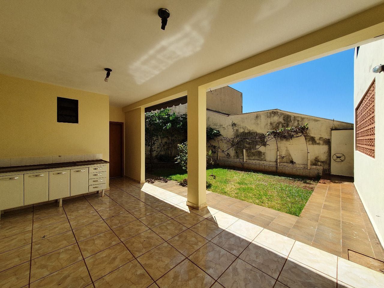 Sobrado - - Jardim Antártica - Ribeirão Preto Sobrado - - Jardim Antártica - Ribeirão Preto