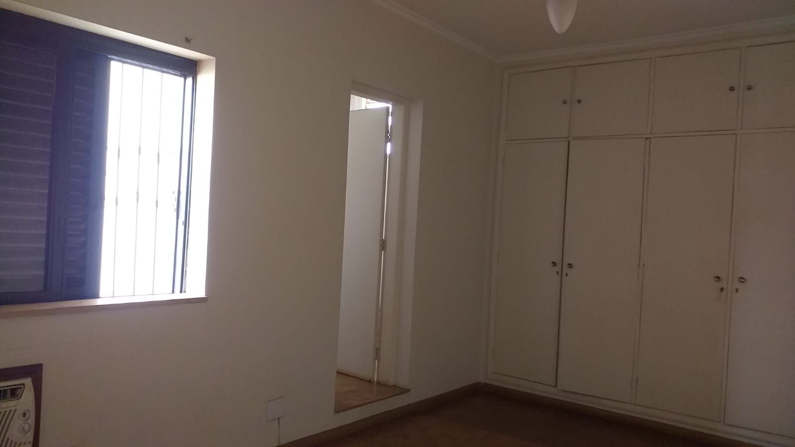 Sobrado  -  - Jd. Sumar� - Ribeir�o Preto 