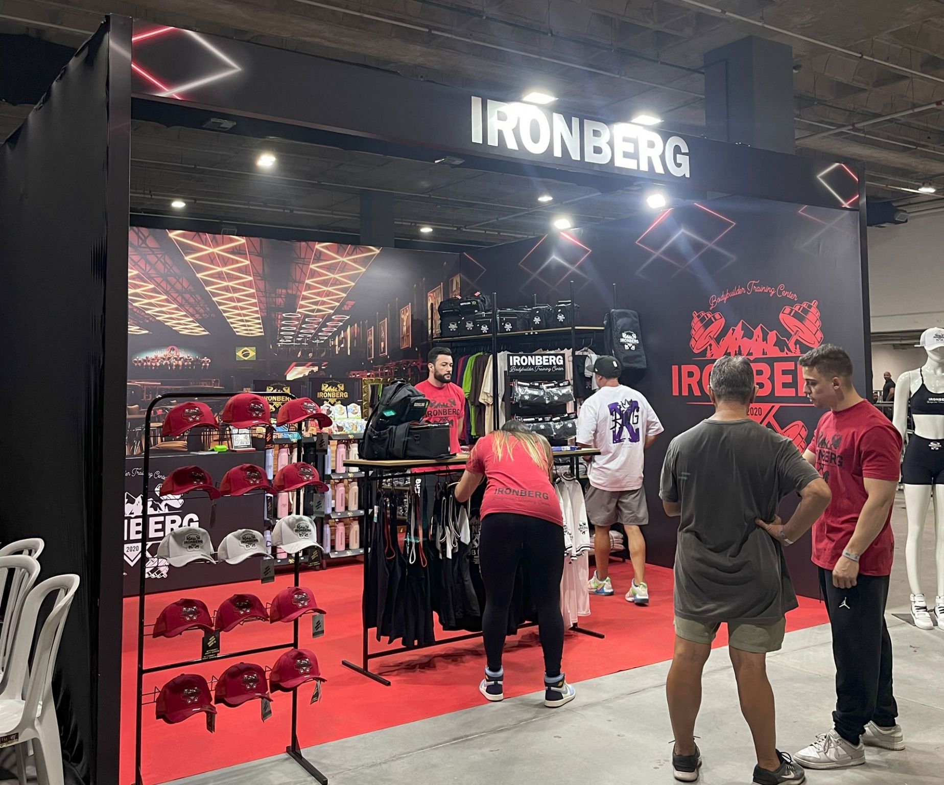 Cenografia: Stand Ironberg