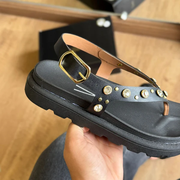 Sandalia Papete Vizzano Dedinho Tiras Pedrarias Conforto 6510.125 - Preto