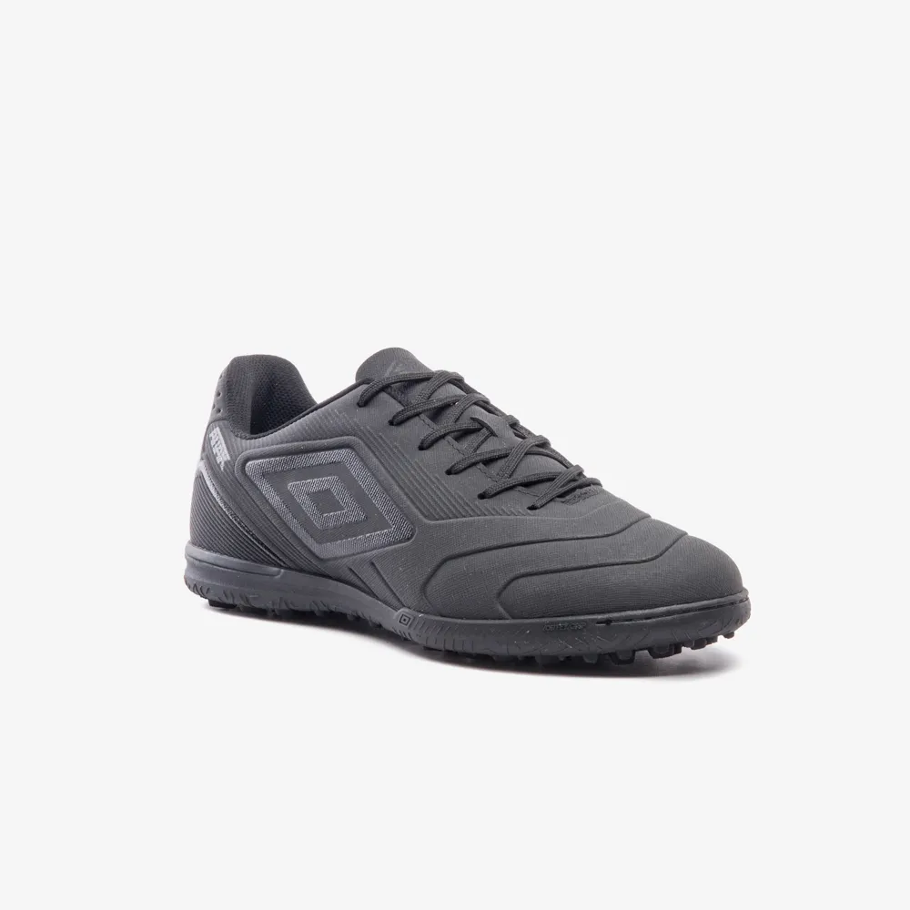 Chuteira Society Umbro Attak III - Preto/ Preto