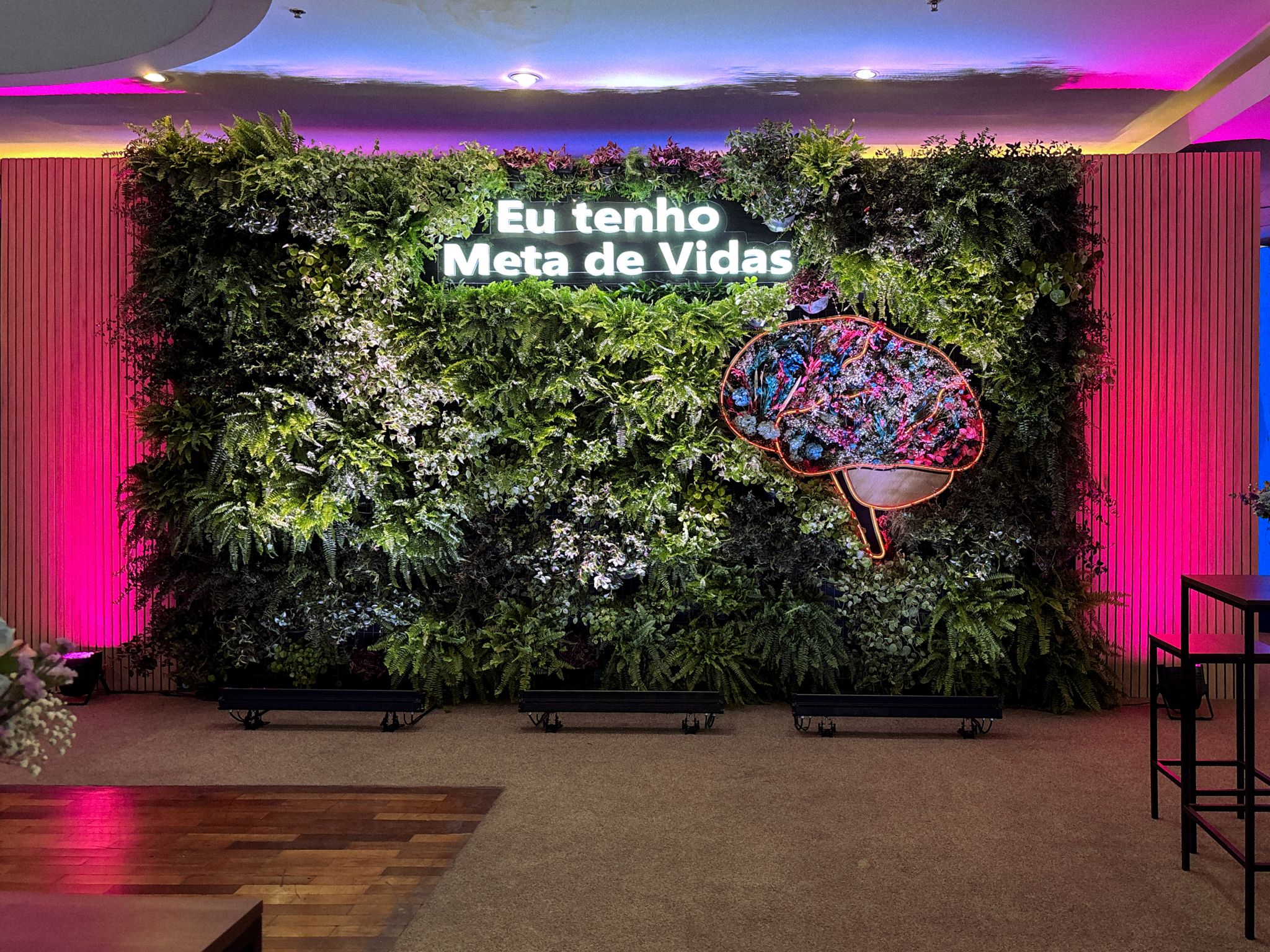 Espa�os Instagram�veis em Eventos Corporativos: Como Criar Pontos que Viram Conte�do Espont�neo