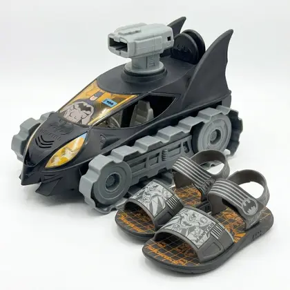 Sandalia Grendene Batman Combat REF:23334 - Cinza/ Branco/ Amarelo